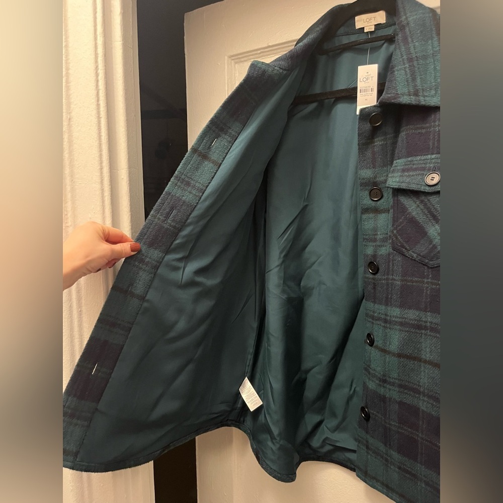 LOFT Plaid Shacket - Picture 4 of 7